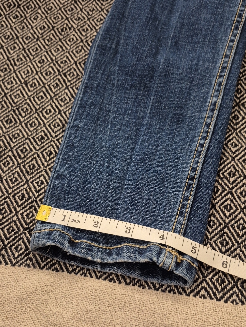 BKE Payton Mid Rise Skinny Fit Jeans Size 31x29 1/2 - Picture 3 of 10